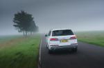 Audi Q7 55 TFSI e Quattro S-Line 2020 года (UK)
